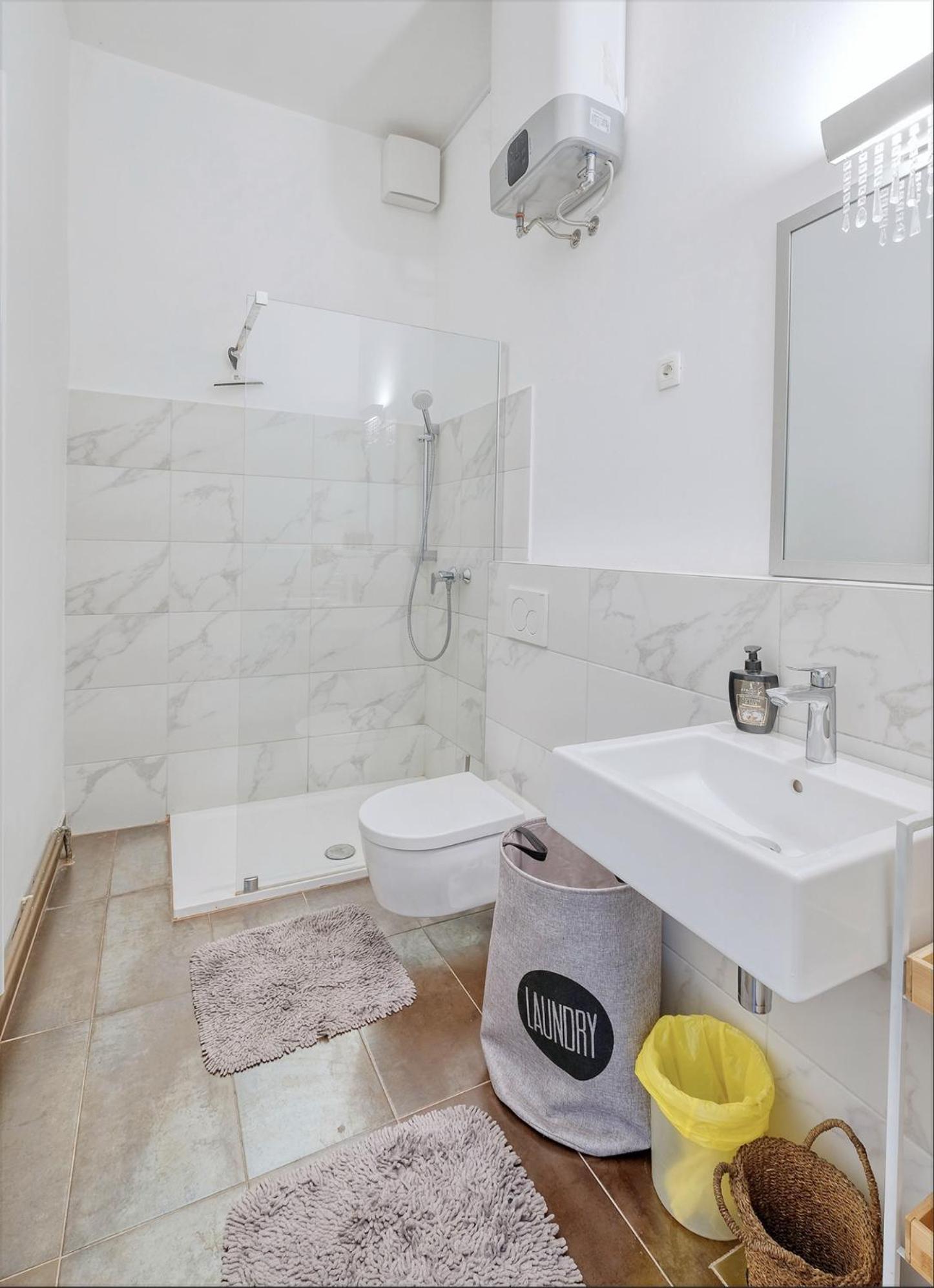 Nick & Klaras Central Apartments ลูบลิยานา ภายนอก รูปภาพ
